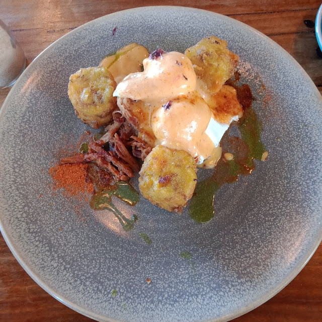 Eggs Benny