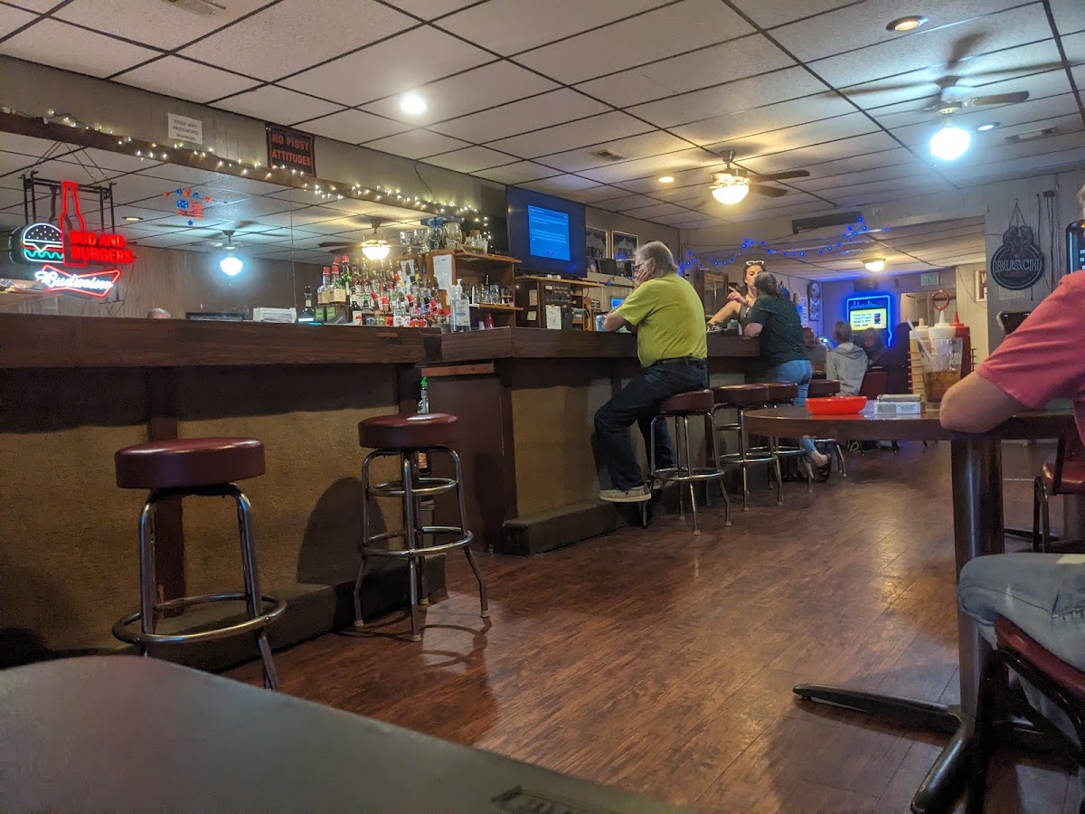 Brummett's Village Inn