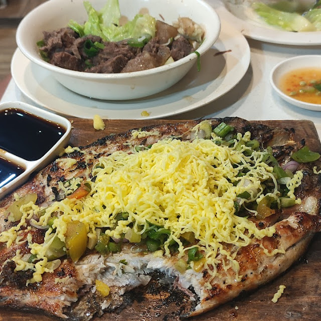 Bangus with Cheese Pizza