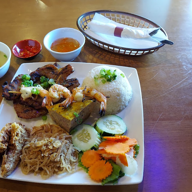 Cơm 5 Món - House Special Rice Plate