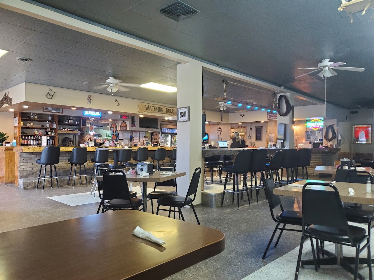 Bunkhouse Bar & Grill