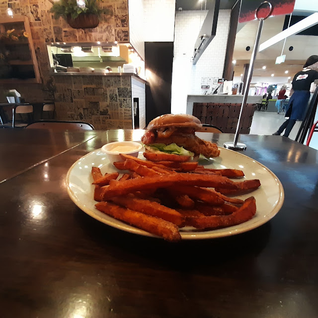 Waikiki Classic Burger