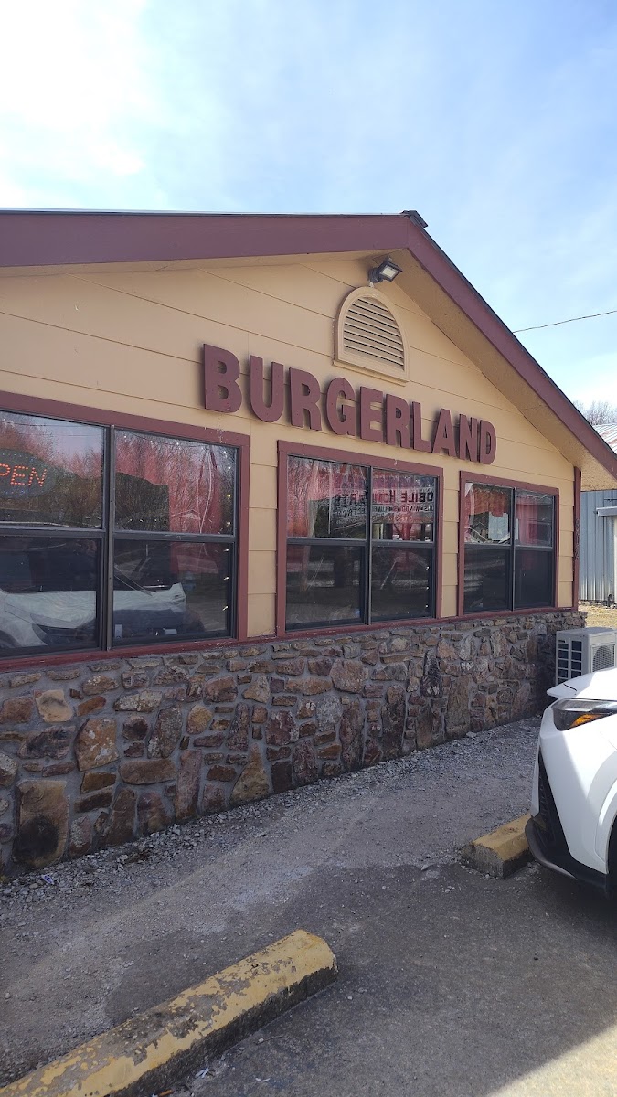 BurgerLand - Lincoln