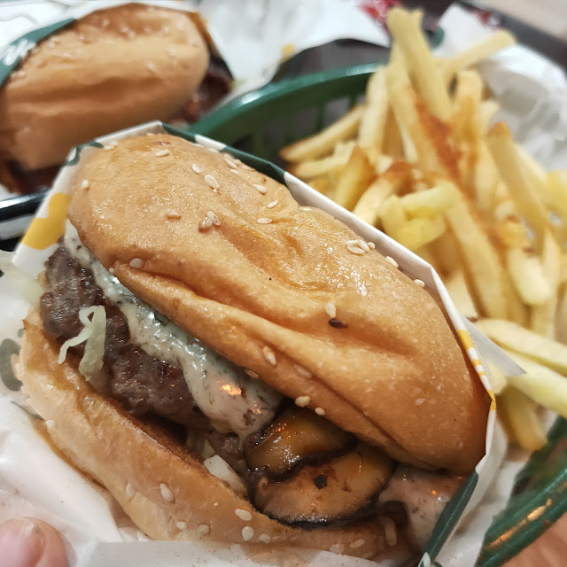 Mushroom Melt Burger