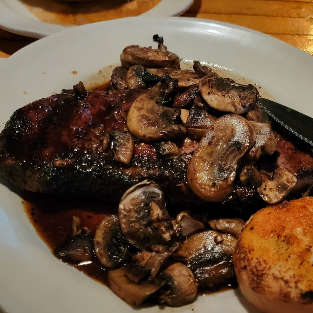 Steak with Mushrooms