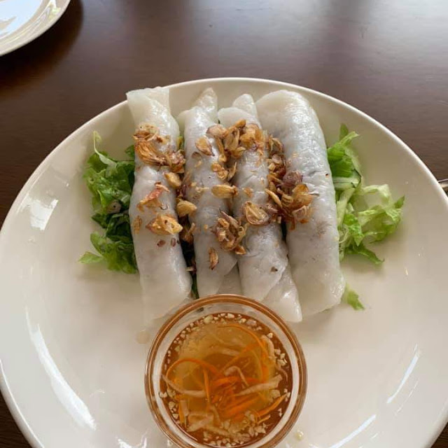 Banh Coun Steam Rolls