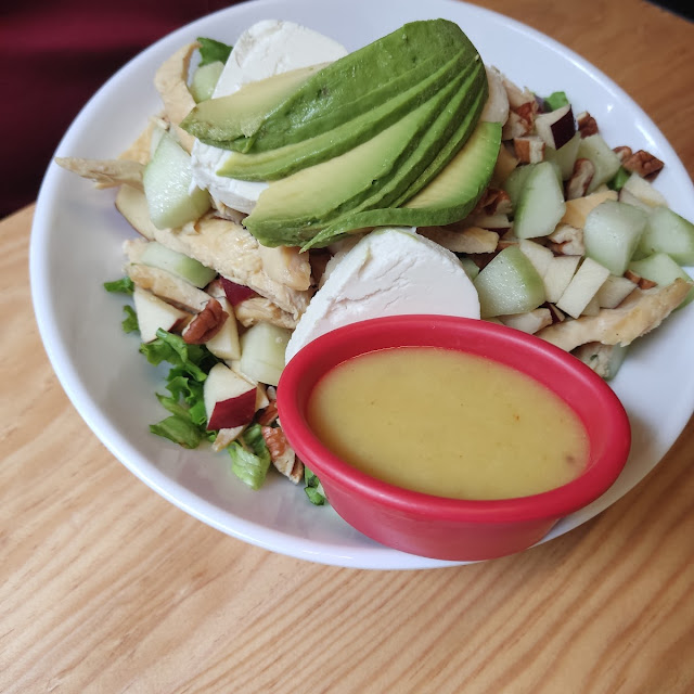 Ensalada de Manzana Con Queso de Cabra