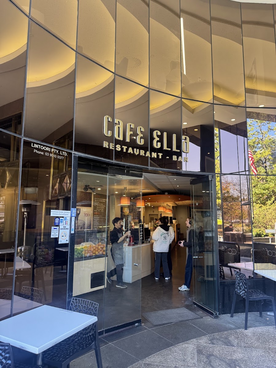 Cafe Ella - 553 St Kilda Rd