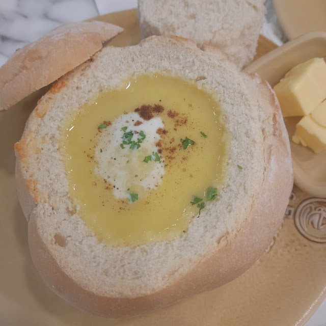 Pumpkin Soup Bread Bowl