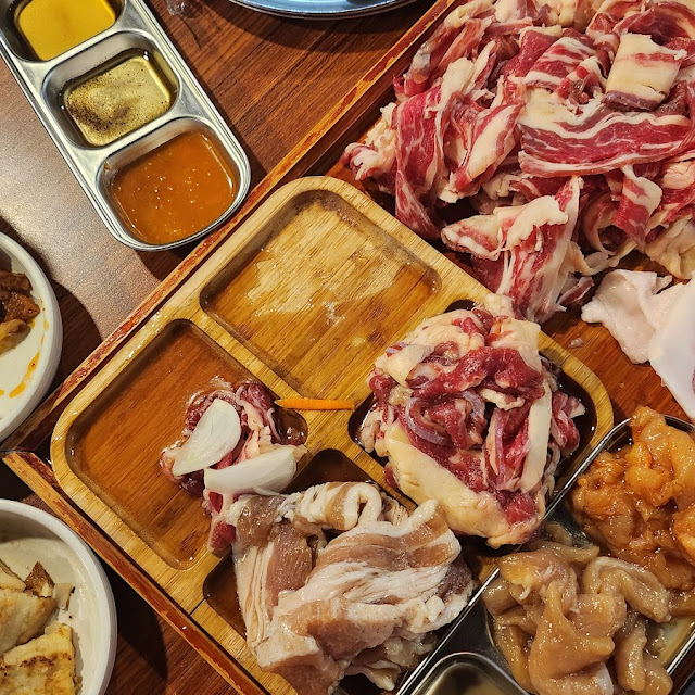 Unlimited Shabu Shabu and Unli Mix