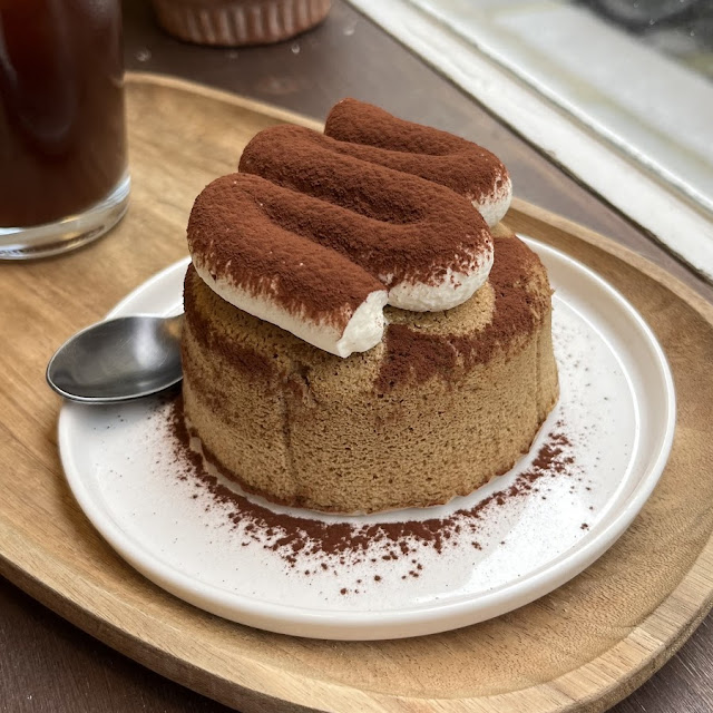 Tiramisu Cheesecake