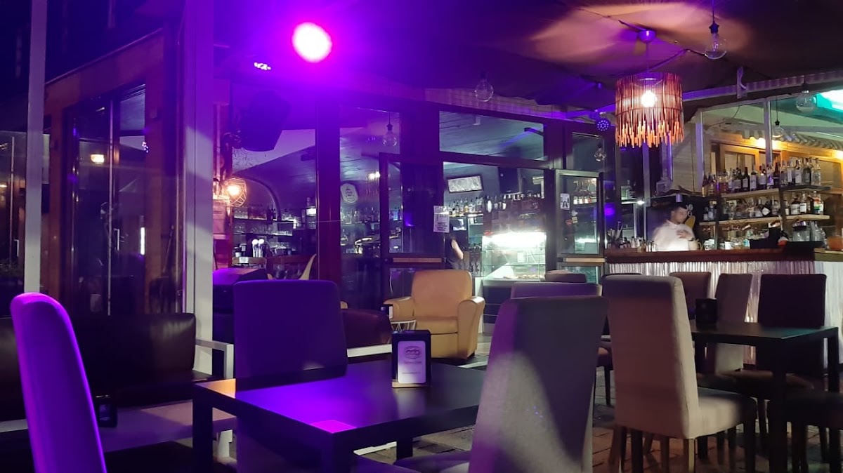 Cafè Le Port