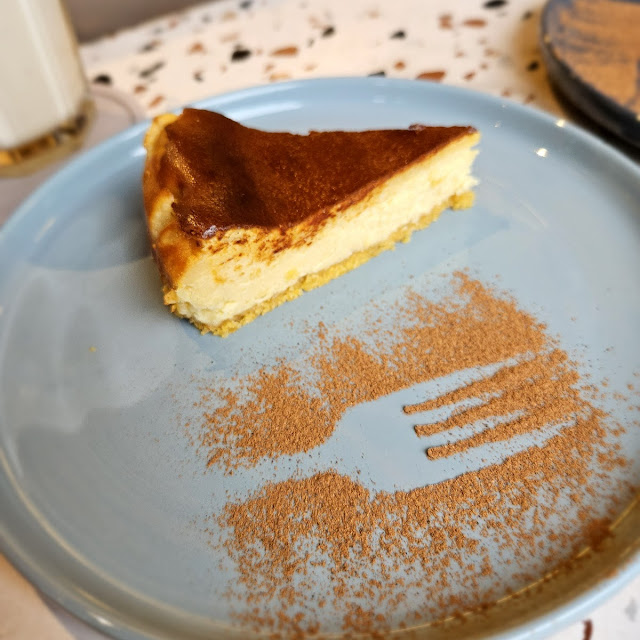 Cheesecake