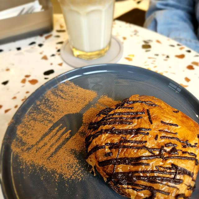 Pan Au Chocolat