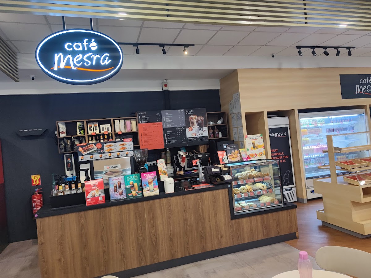 Cafe Mesra - East West Link