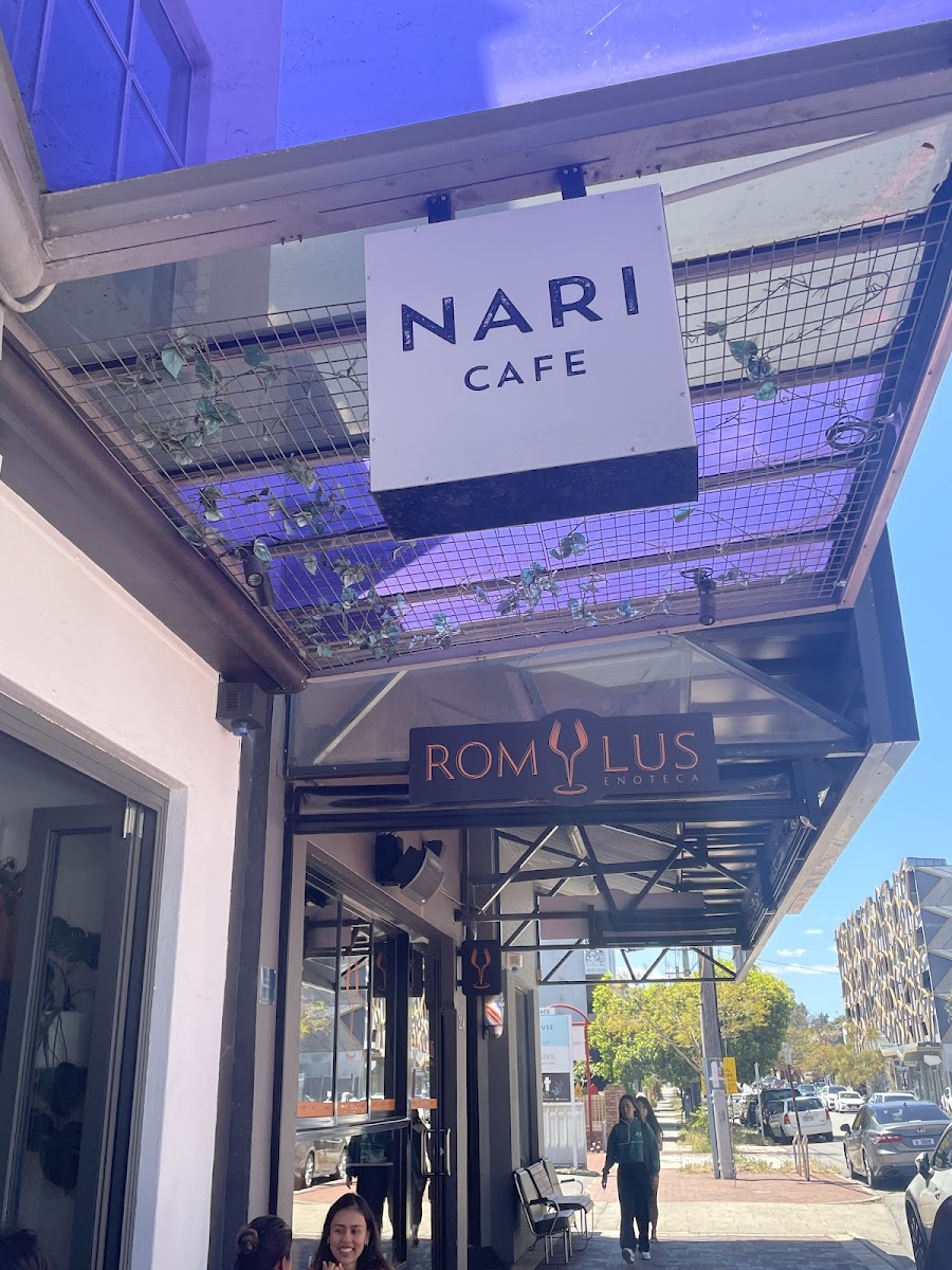 Cafe Nari