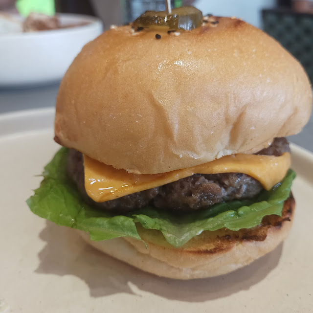 Cheeseburger