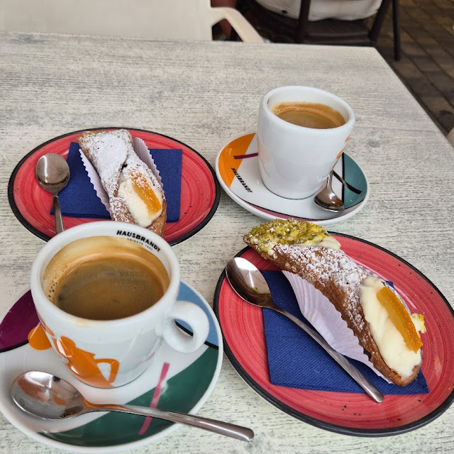 Cannoli