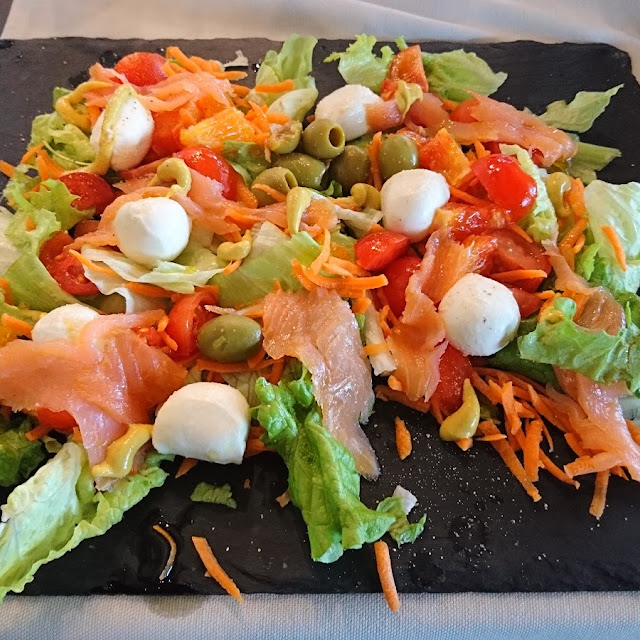 Insalata Con Salmone