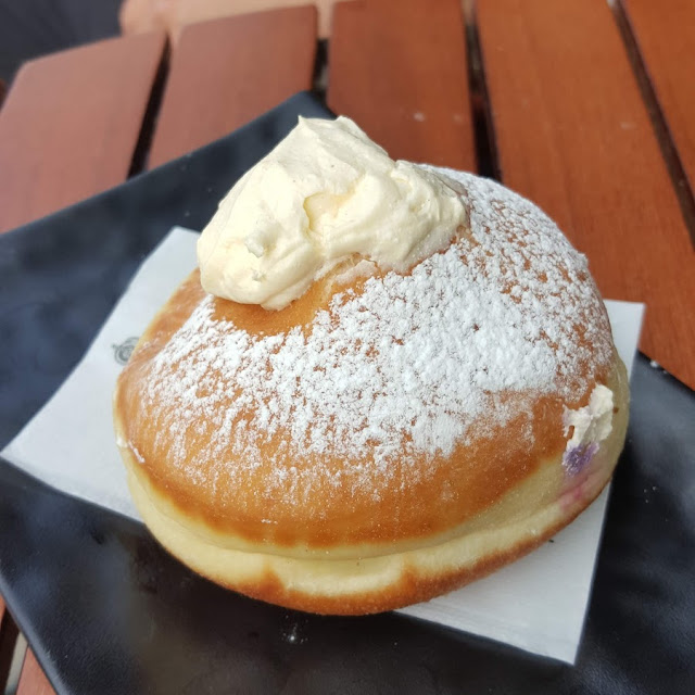 Bombolone Chantilly