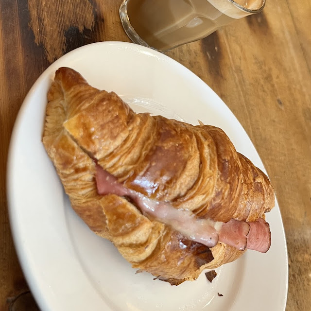 Cortado Ham Cheese Croissant
