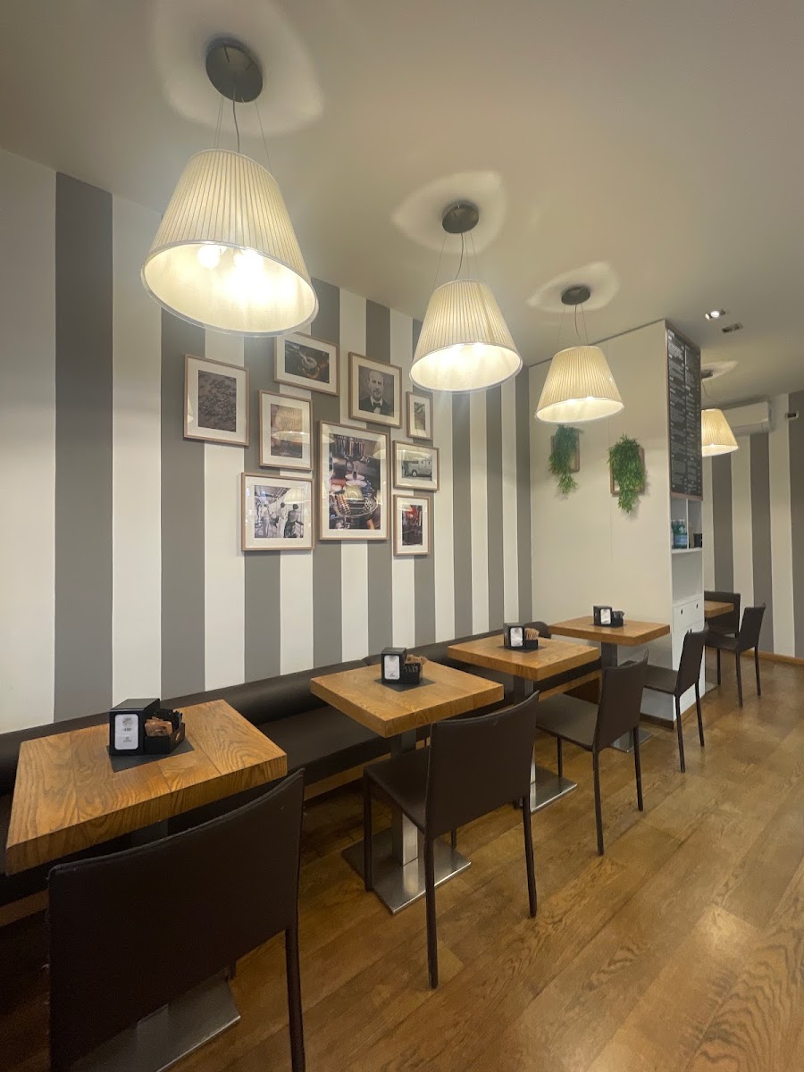 Caffe Vergnano 1882 - Via Speronari