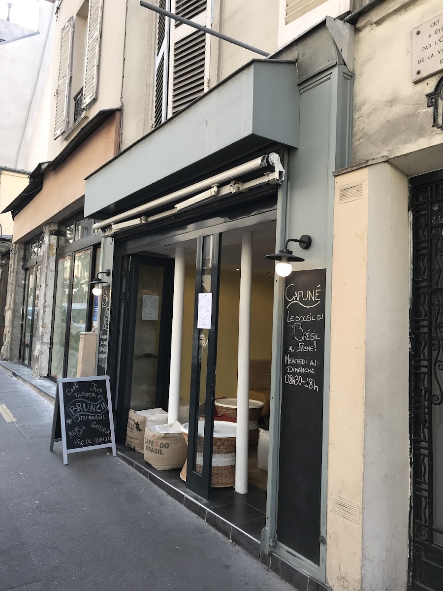 Cafuné - 61 Rue des Batignolles