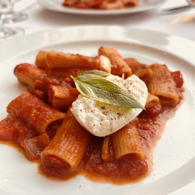 Rigatoni Arrabbiata E Burrata