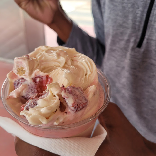 Strawberry Cheesecake Caliche