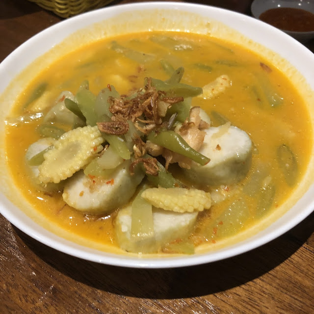 Lontong