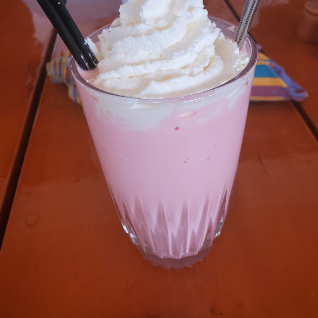 Strawberry Shake