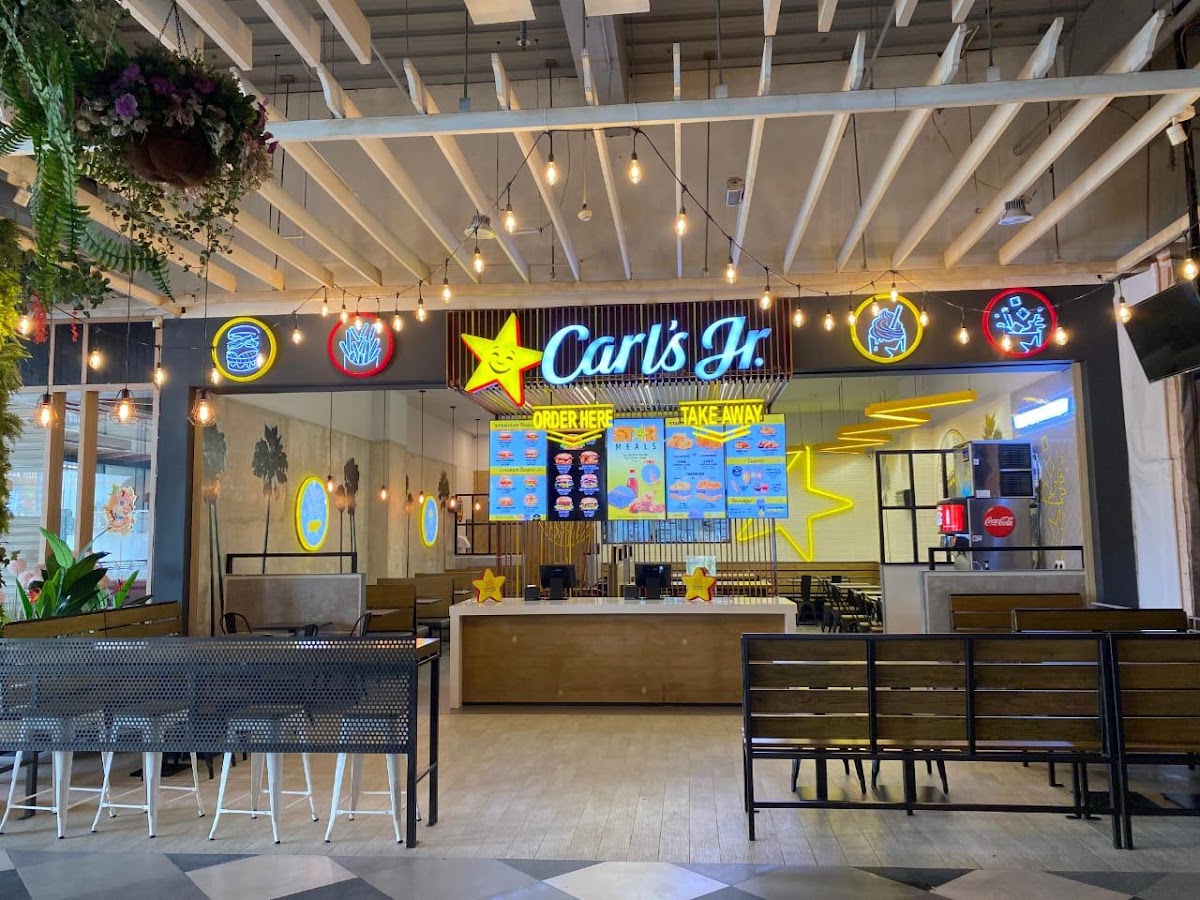 Carl's Jr. Living World Alam Sutera