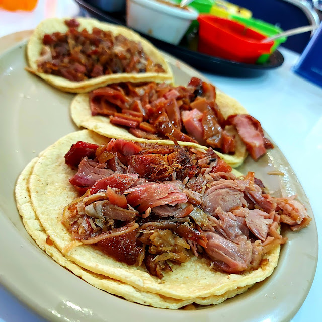 Rico Taco de Maciza Con Culerito Bien Calientito Y Un Respectivo Café
