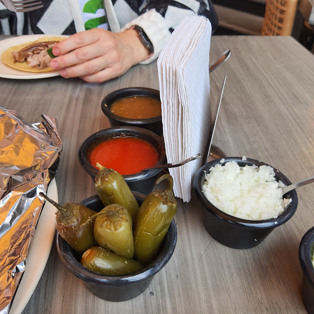 Salsa Y Chiles