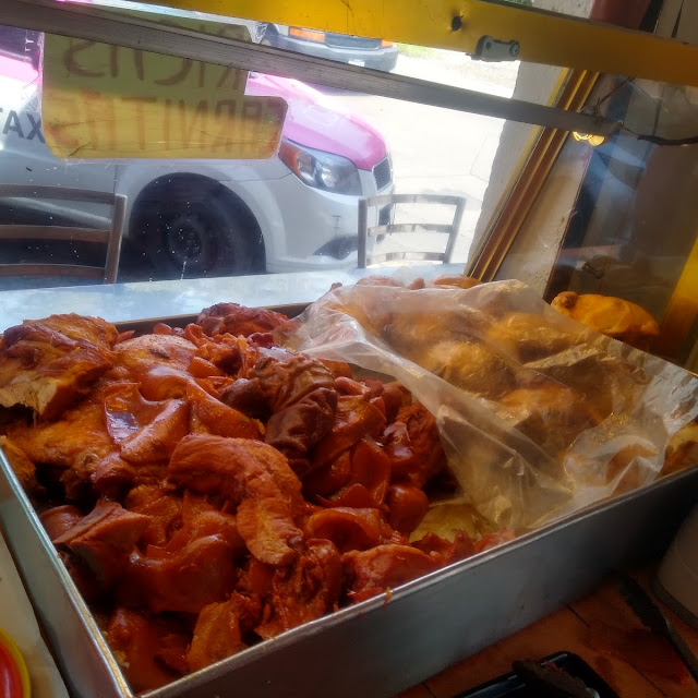 Carnitas Y Pollos Adobados Muy Ricos