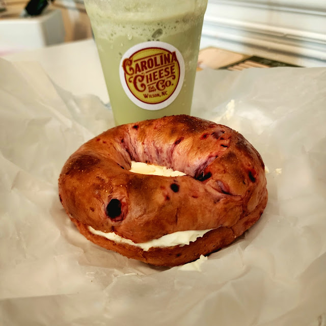 Blueberry Bagel