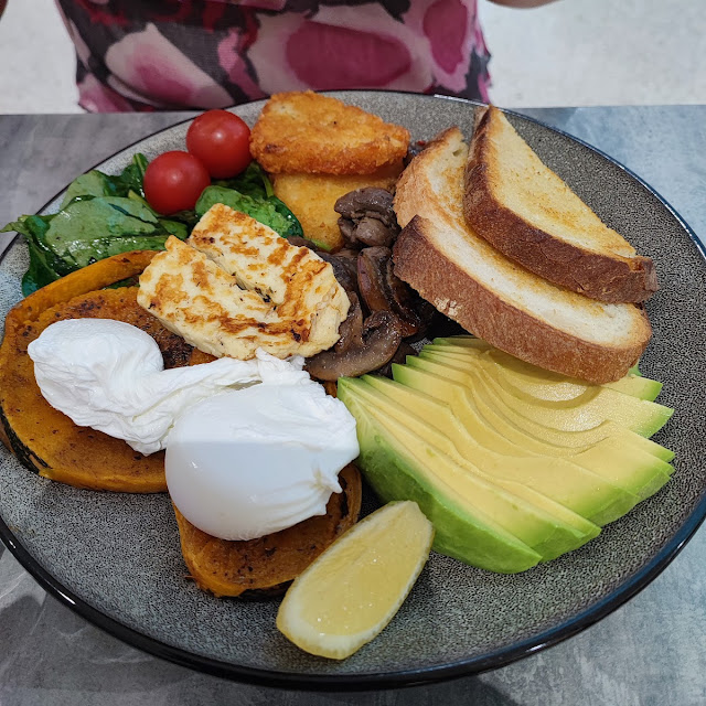 English Breakfast