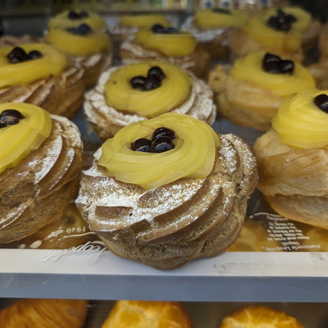 Zeppole