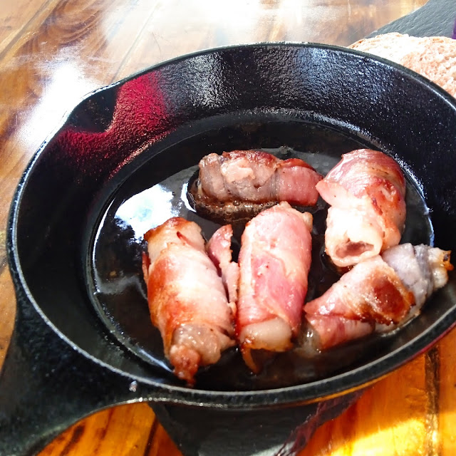 Dátiles Envueltos En Tocino