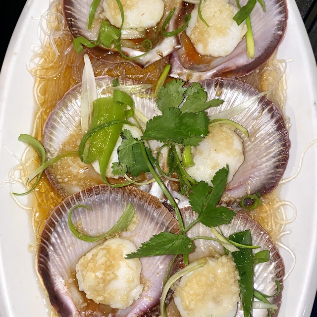 Steamed Scallops with Vermicelli Ingarlic Sauce Hálf Doz