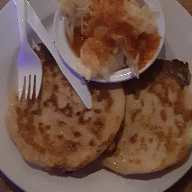 Pupusas Revueltas