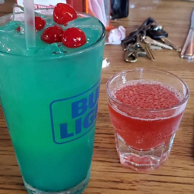 Blue Hawaiian and Washington Apple