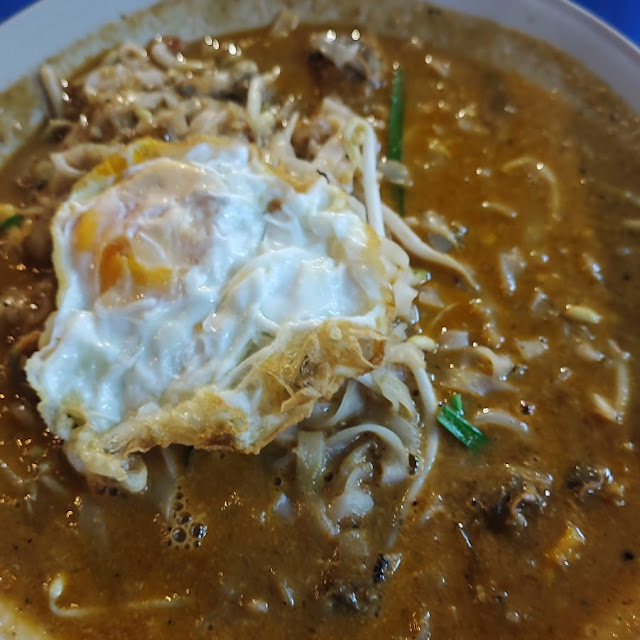 Char Kue Tiaw Kerang Special
