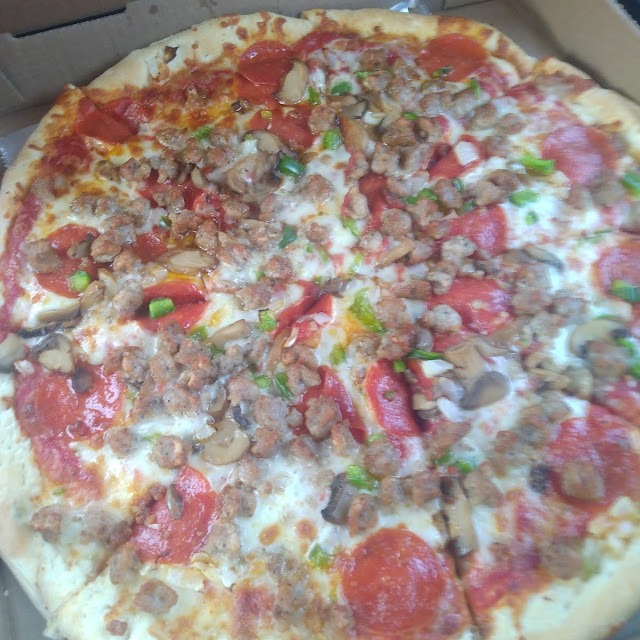 Charlie's Special Pizza