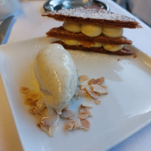 Mille Feuille With Vanilla Seed