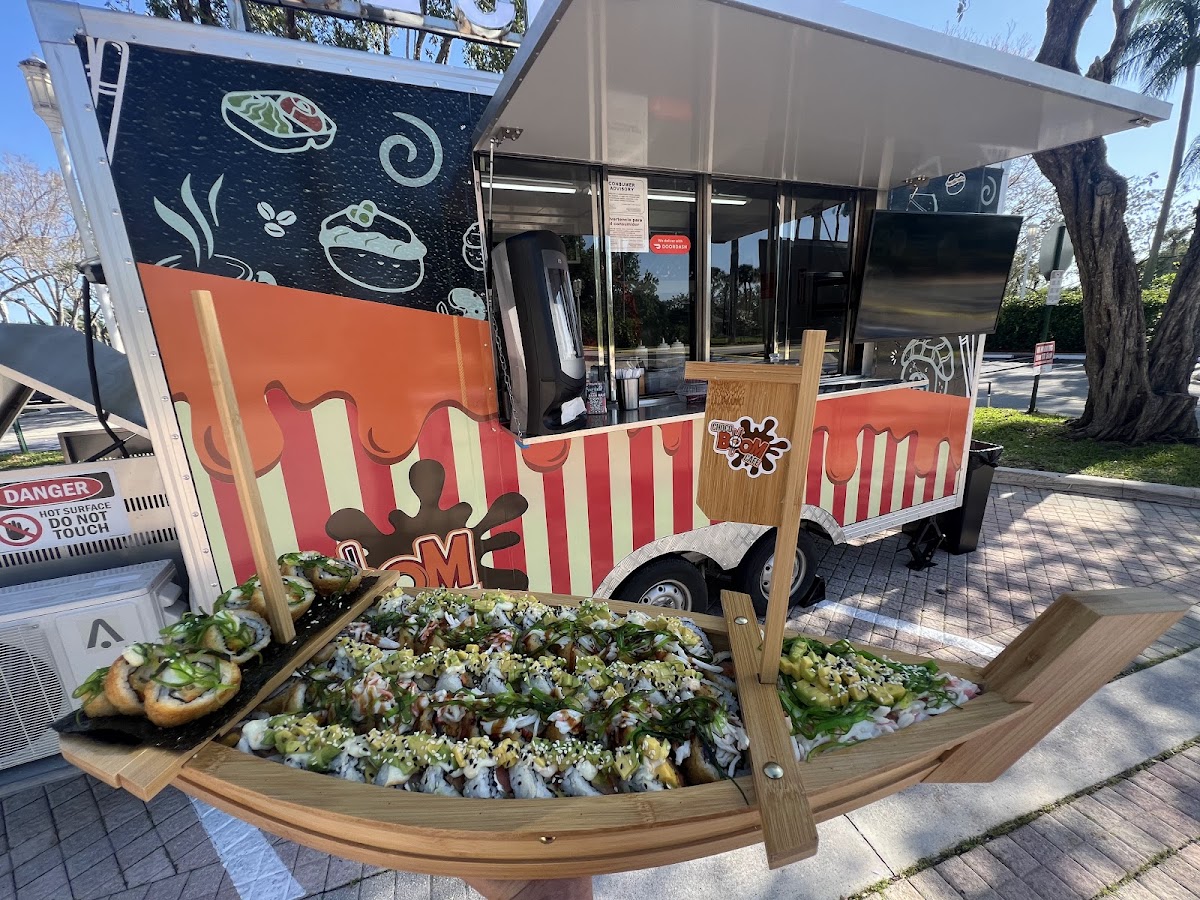 Choco Boom Cafe - Sushi & Ice Cream - Food Truck