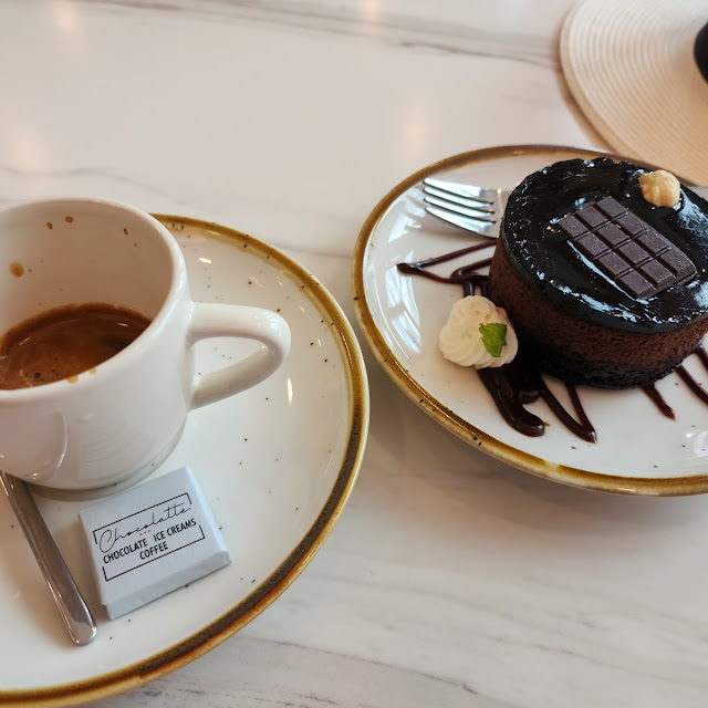 Chocolate Mouse & Espresso