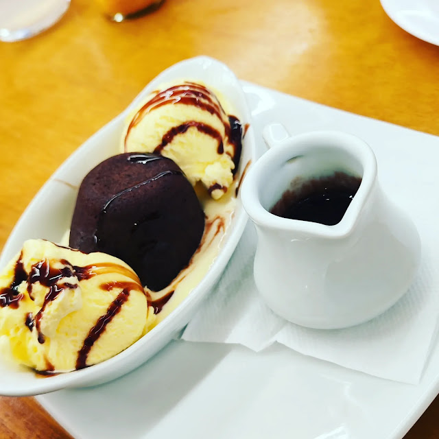 Petit Gateau