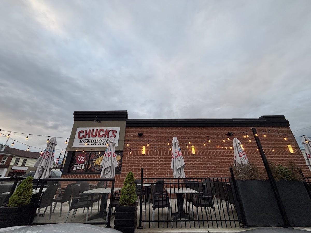 Chuck's Roadhouse Bar & Grill - ON K0E 1T0