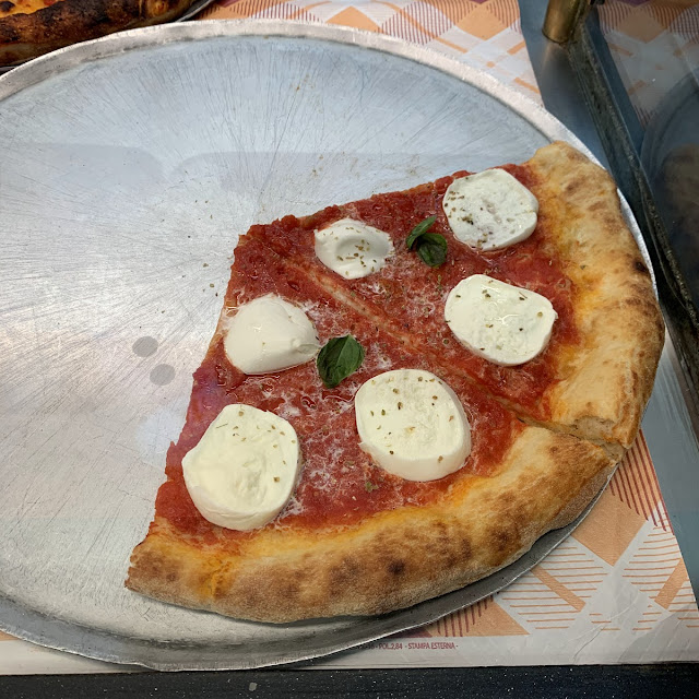 Pizza With Buffalo Mozzarella